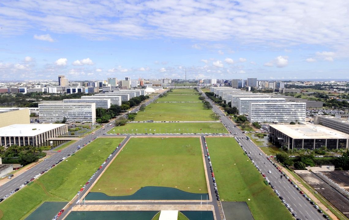 Bolsonaro no STF altera clima do desfile de 7 de setembro e gera expectativa