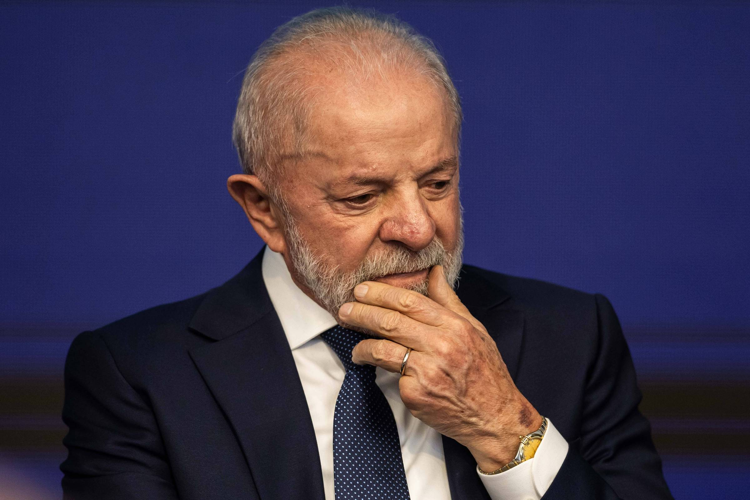 Líderes do PT contestam influência de Lula na distribuição de cargos da sigla