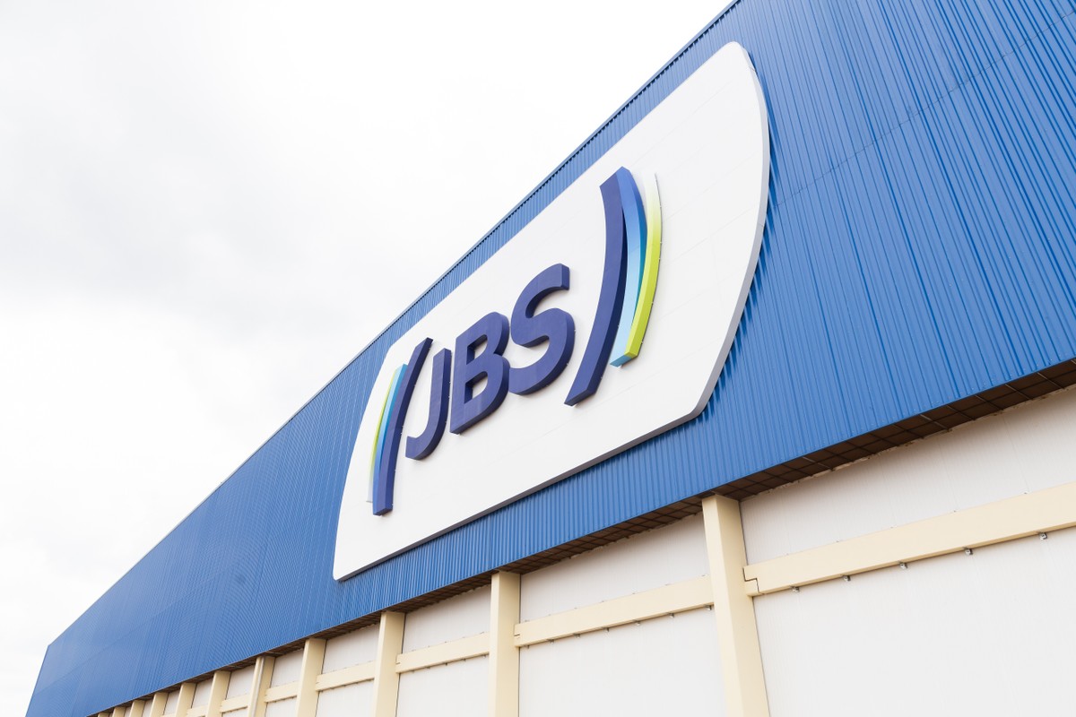 JBS recebe avaliação crítica em relatório sobre responsabilidade climática global