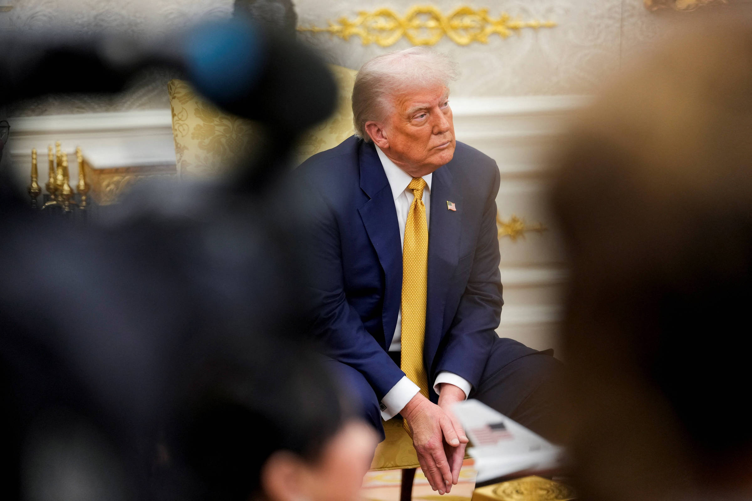 Trump ataca Obama e Hillary Clinton com novas ameaças sobre Epstein