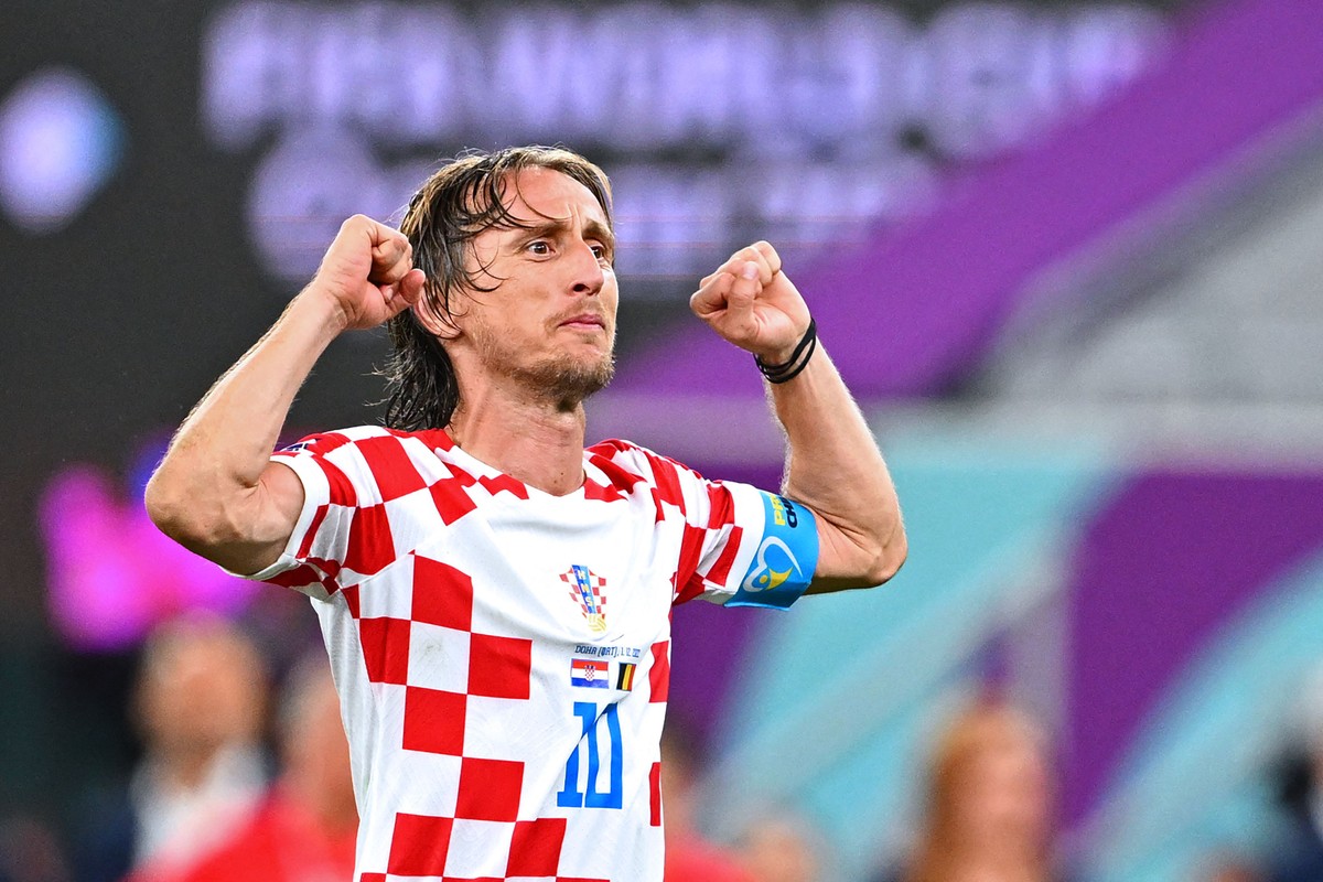Milan confirma contratação do meia Modric como 'referência mundial'