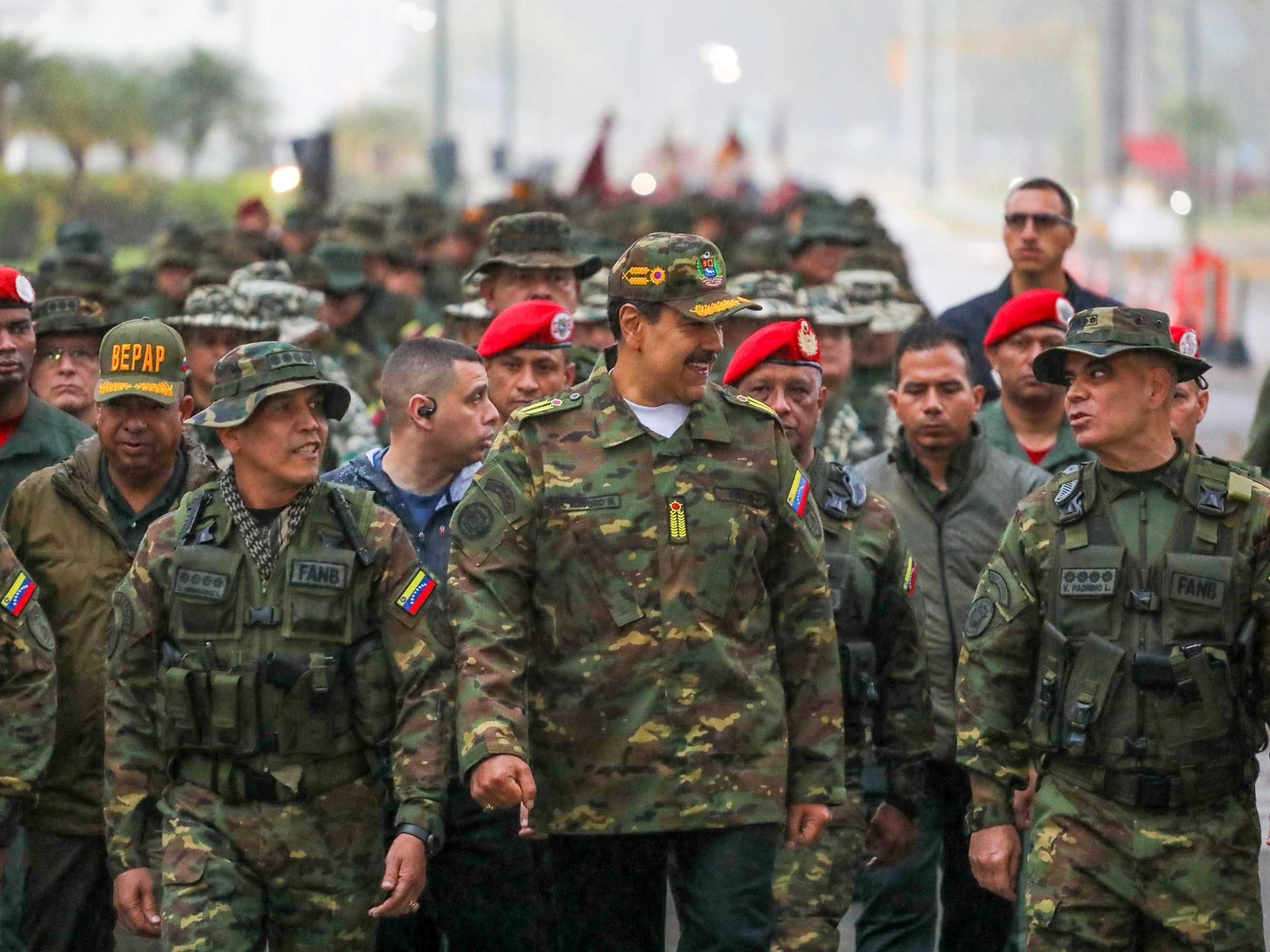 Maduro busca eleger governador em território disputado com a Guiana