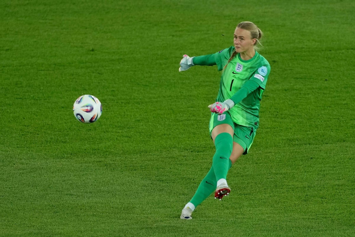 Hannah Hampton assume a meta da seleção após saída de Mary Earps