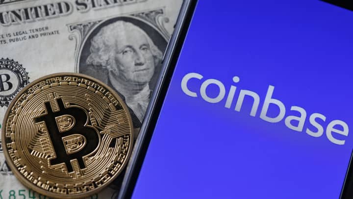 Ações da Coinbase despencam após resultados decepcionantes no segundo trimestre