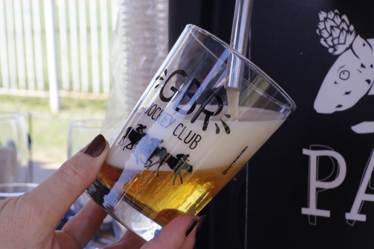 Gastro Beer Rio reúne cervejarias artesanais e gastronomia no Jockey em junho