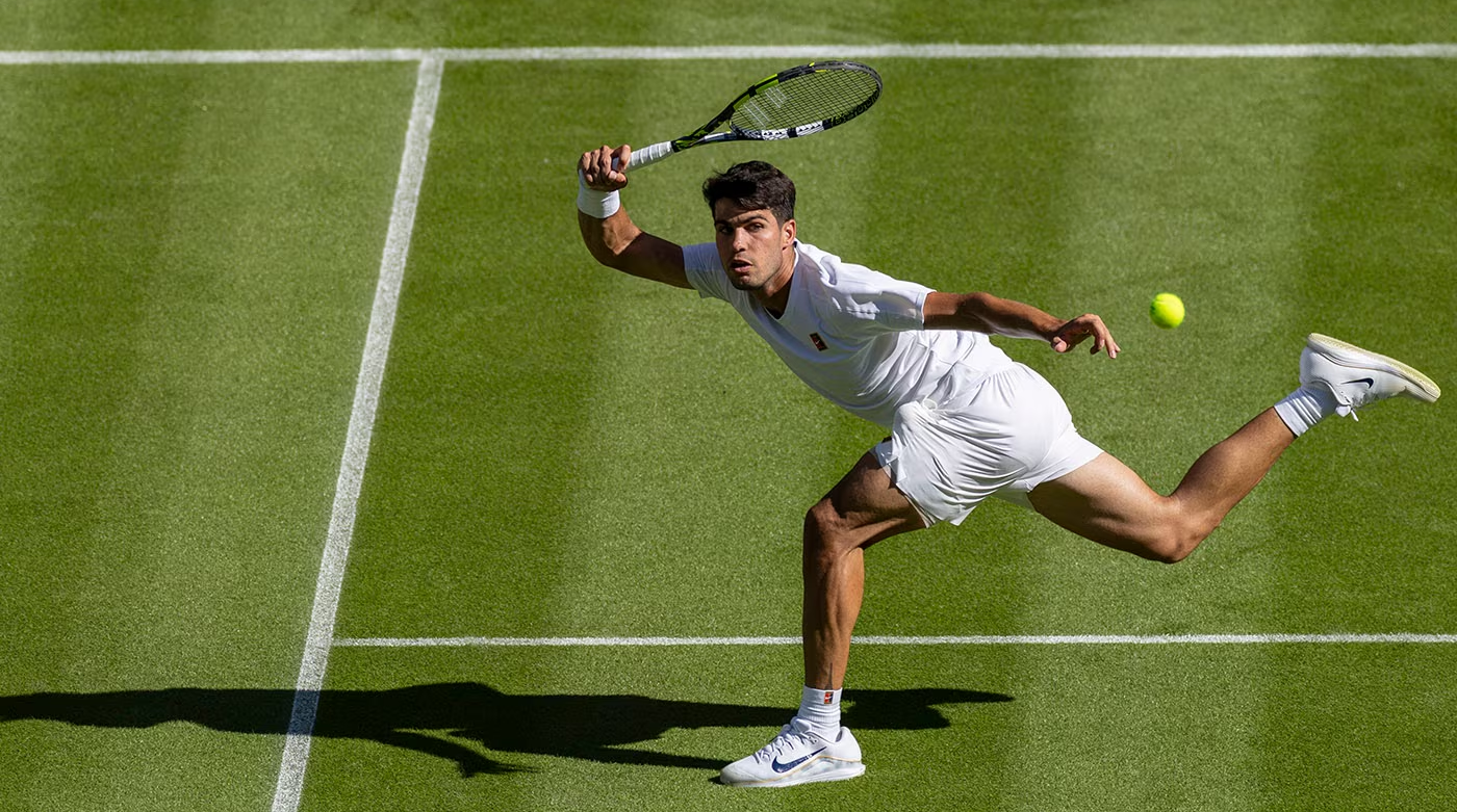 Alcaraz e Fritz duelam nas semifinais de Wimbledon nesta sexta-feira às 9h30