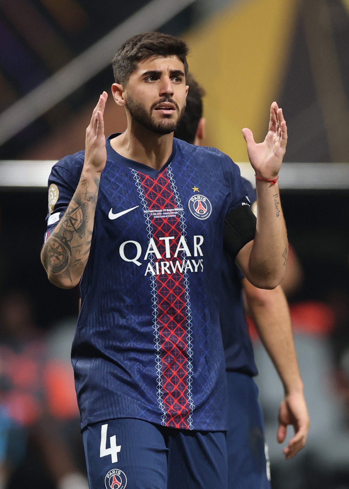 Beraldo é confirmado como titular na zaga do PSG contra o Real Madrid no Mundial