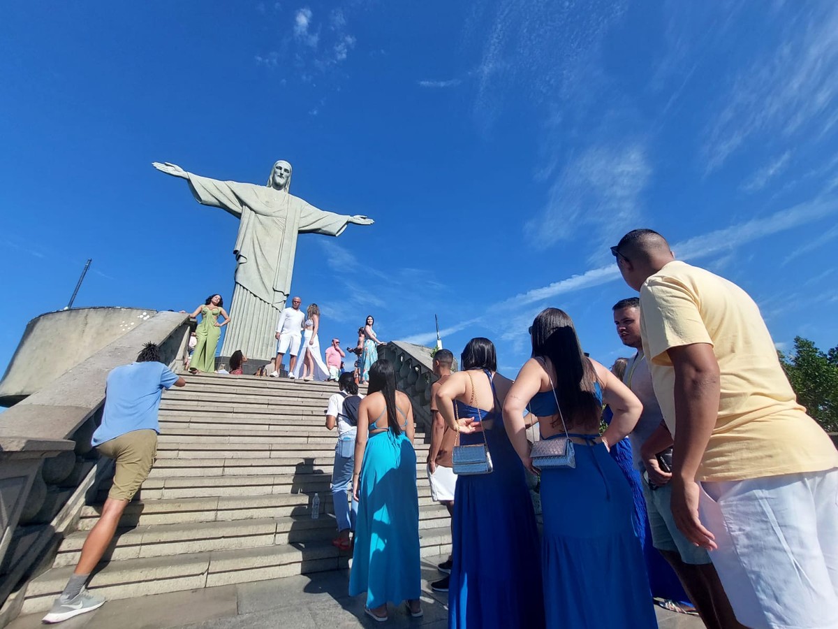 Cristo Redentor fecha novamente para visitas devido a falha nos elevadores