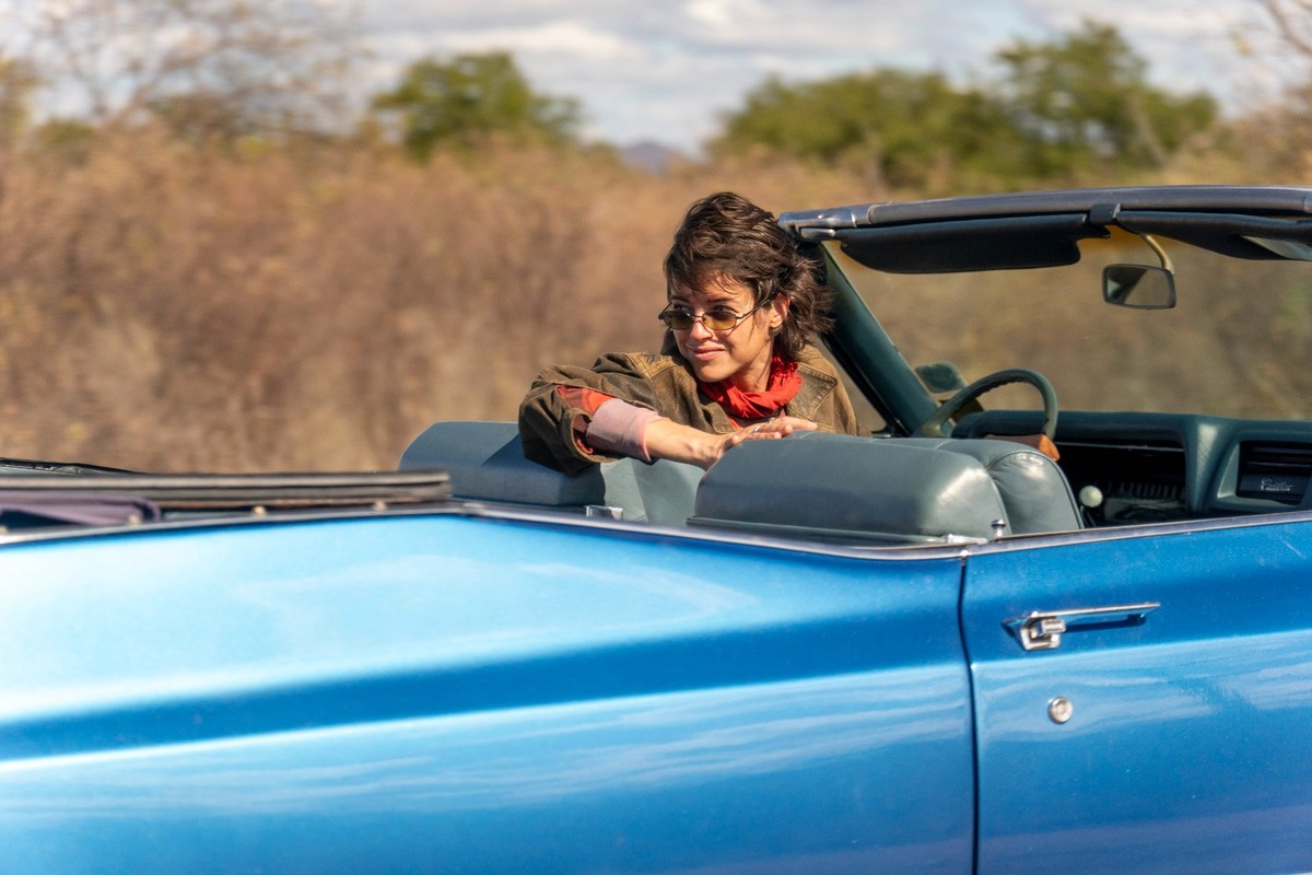 Agatha Moreira protagoniza romance lésbico em filme dirigido por Ruy Guerra