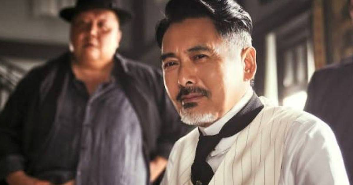 Chow Yun-fat em cena de Detetive Chinatown: O Mistério de 1900 (Foto: Reprodução)