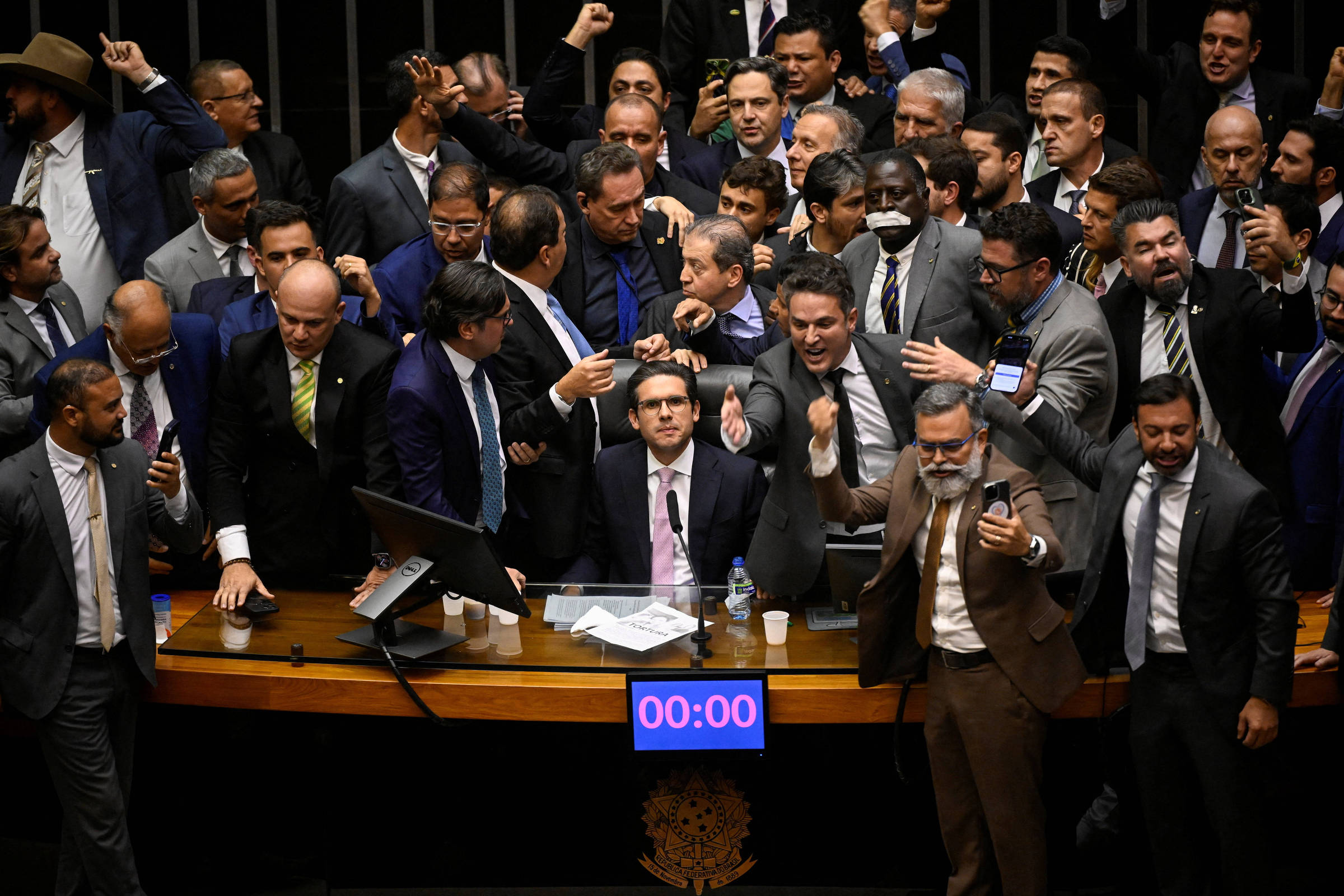 Motta precisa de firmeza para garantir a presidência da Câmara