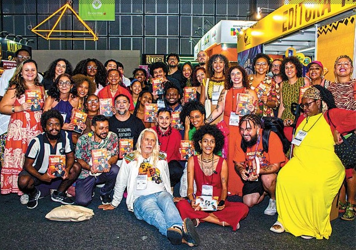 Flup impulsiona literatura periférica e publica 35 novos livros de escritores talentosos