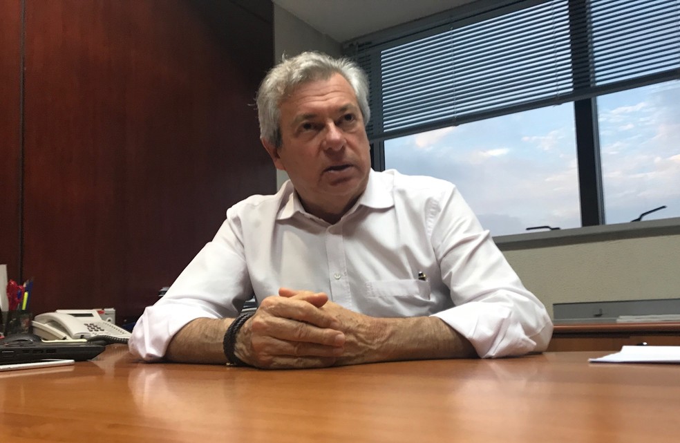 Corinthians enfrenta crise financeira com dívida de R$ 2,5 bilhões e nova diretoria