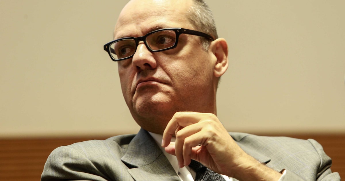 Samuel Pessôa defende privatização da Petrobras e congelamento do salário mínimo