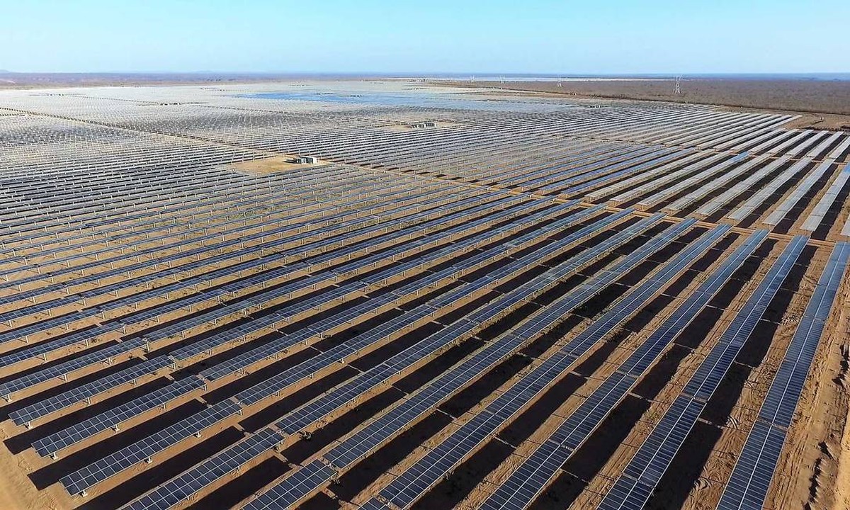 BNDES libera R$ 1 bilhão para 11 usinas solares em Minas Gerais