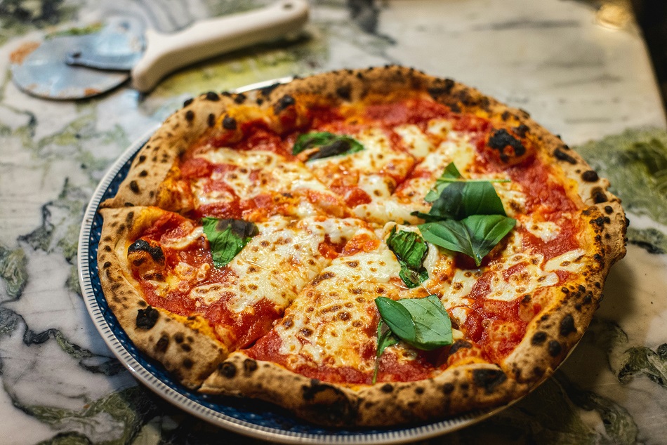 Brasil consome 157 pizzas por minuto e setor fatura mais de R$ 24 bilhões