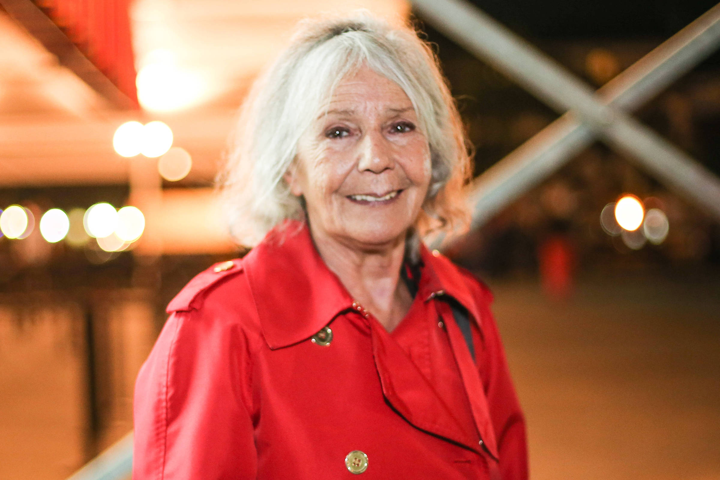 Zelador apresenta testamento manuscrito e reivindica herança de Beatriz Sarlo