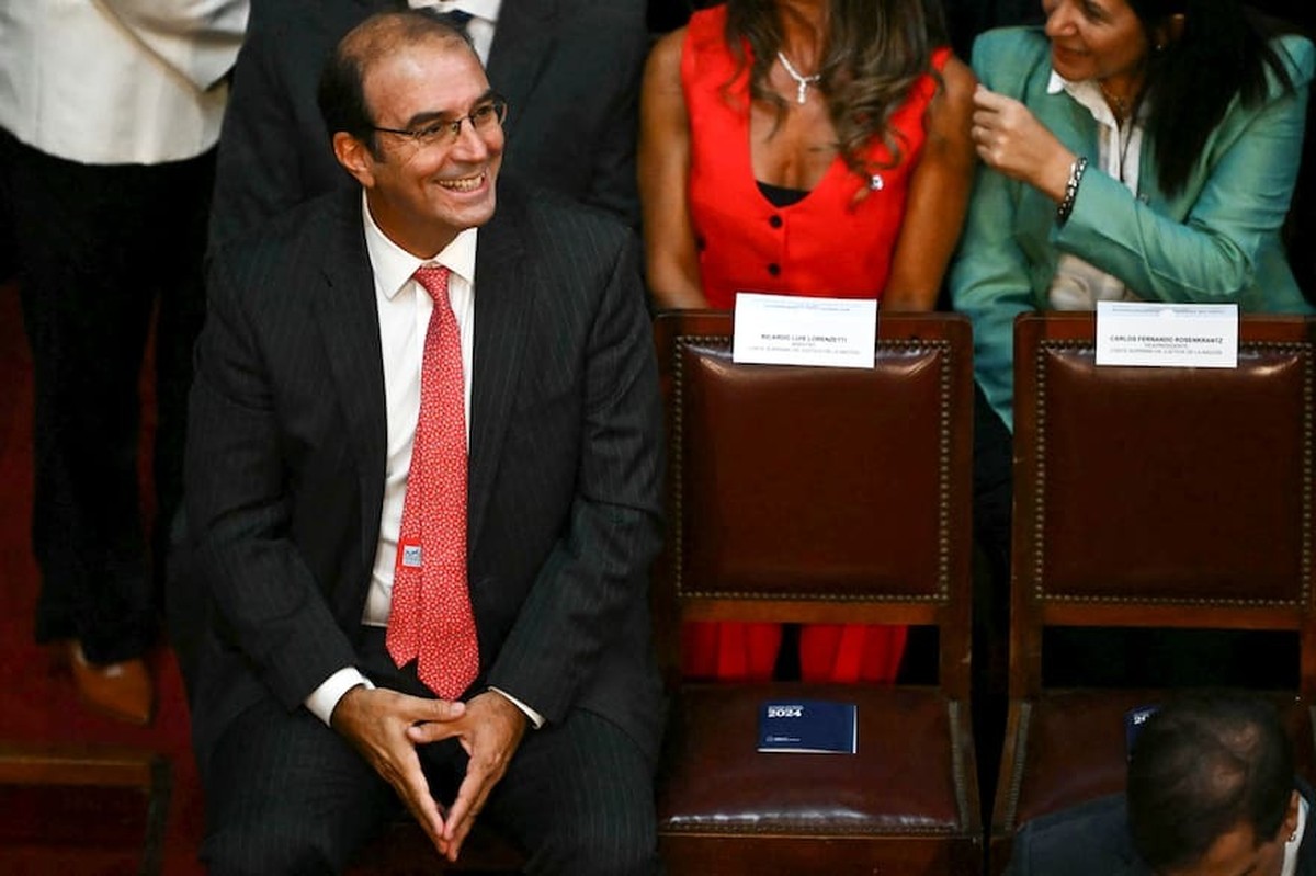 Manuel García-Mansilla renuncia à Suprema Corte após rejeição no Senado argentino