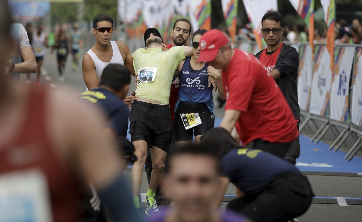 Meia Maratona do Rio exige declaração de saúde e gera polêmica entre corredores