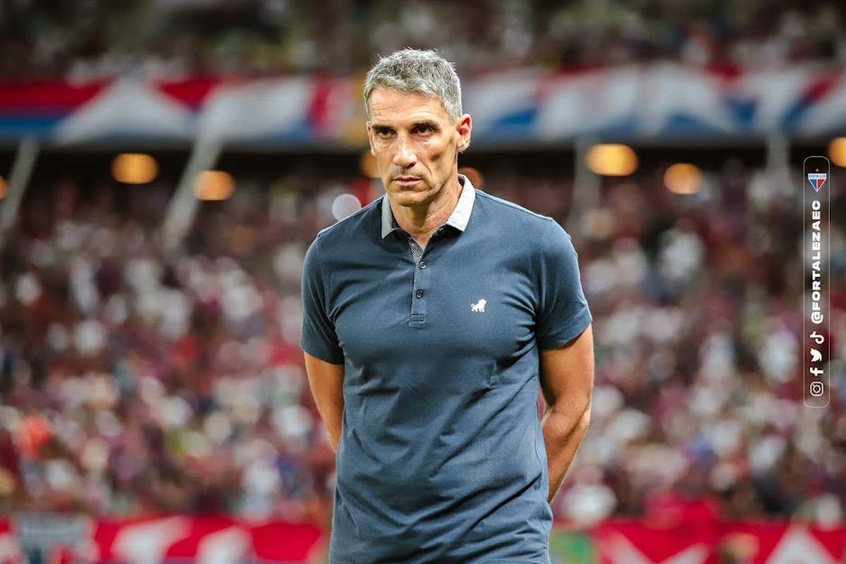 Demissões de técnicos marcam o Brasileirão 2025 a cada rodada de competição