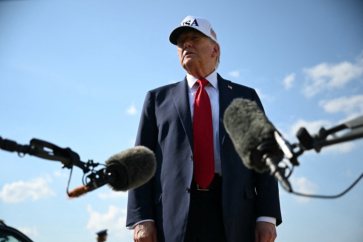 Trump ameaça impor tarifa de 50% sobre cobre e alivia pressão sobre farmacêuticos