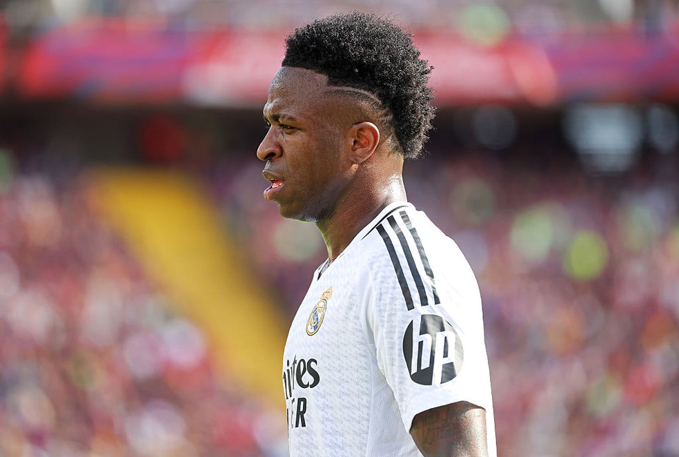 Vini Jr. torce o tornozelo e vai desfalcar o Real Madrid (Foto: Getty Images)