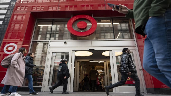 Bank of America rebaixa Target para venda e aponta falhas no futuro da empresa