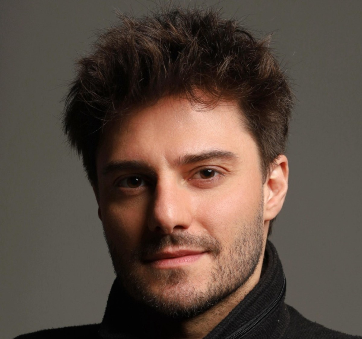 Hugo Bonèmer dirige filme da Globo com Leandro Hassum no elenco principal