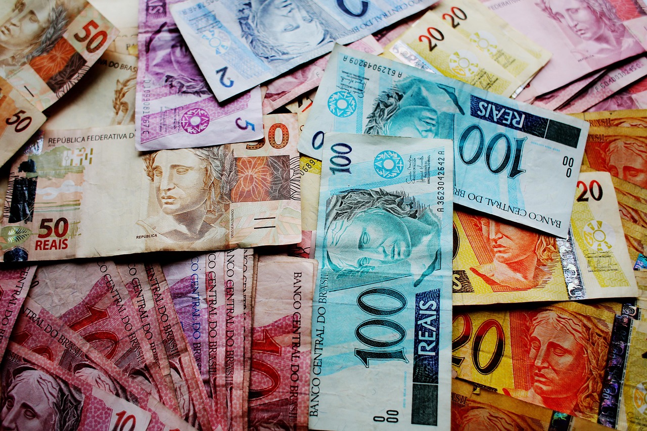 Arrecadação federal atinge R$ 234 bilhões em junho e registra novo recorde