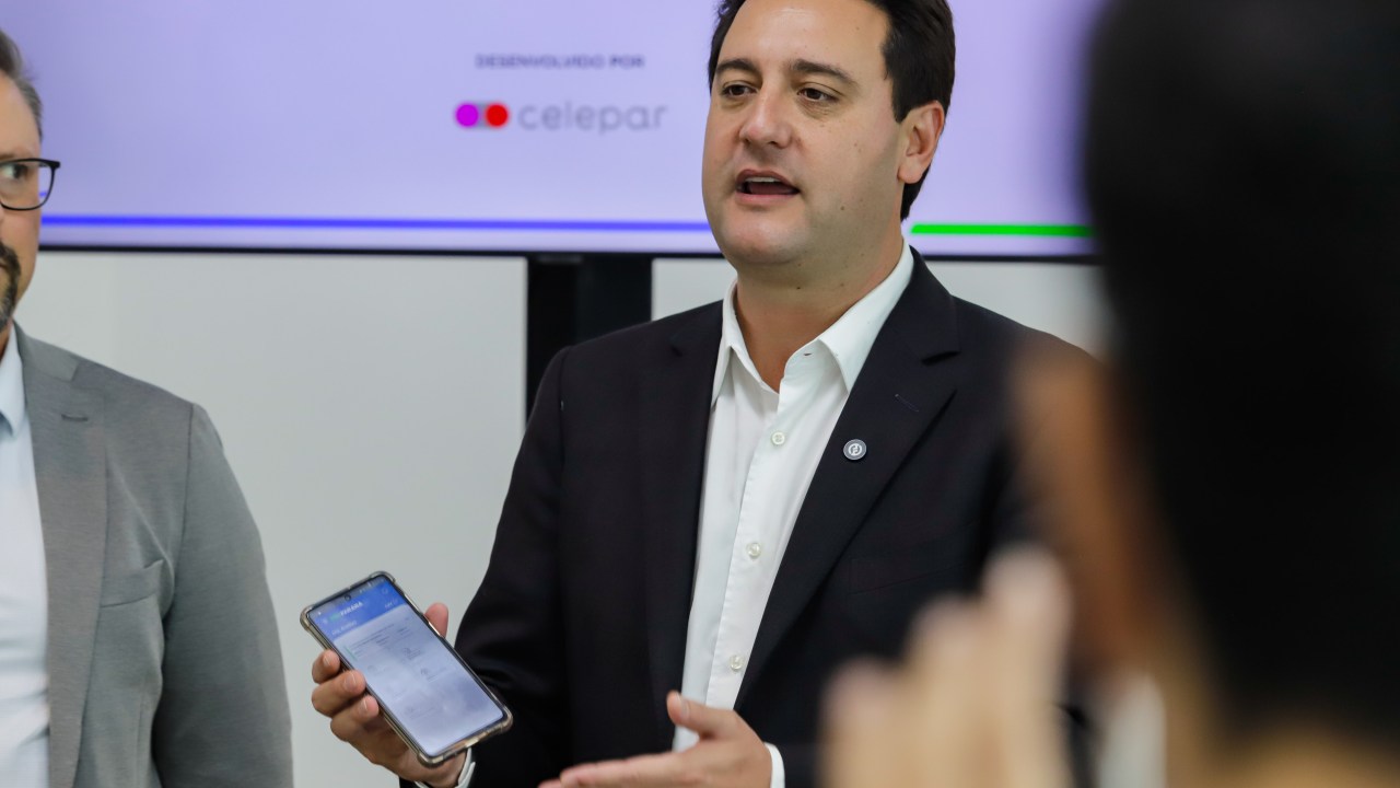 Ratinho Jr. defende diplomacia como solução para o aumento das tarifas