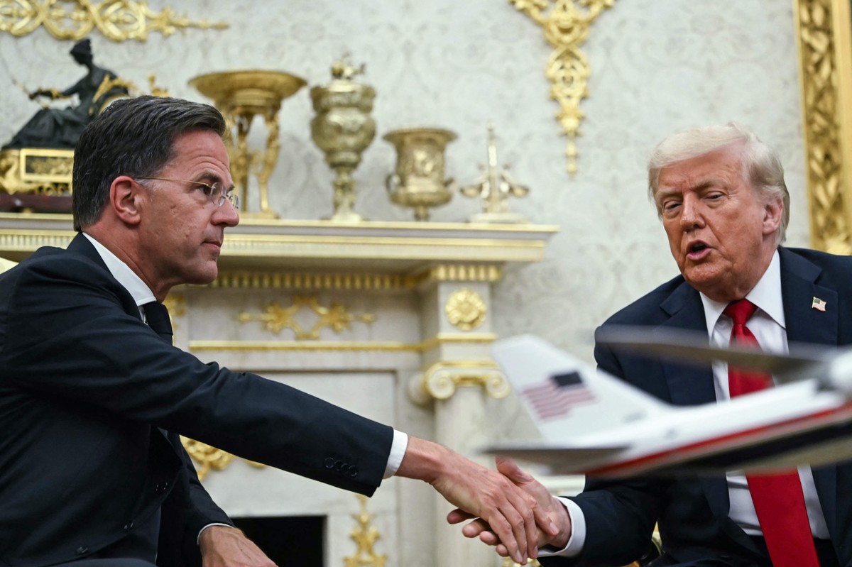 Trump expressa decepção, mas reafirma apoio a Putin enquanto Kremlin aguarda resposta dos EUA