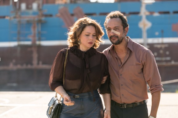 Anna Muylaert estreia filme gratuito com debate ao lado de Leandra Leal