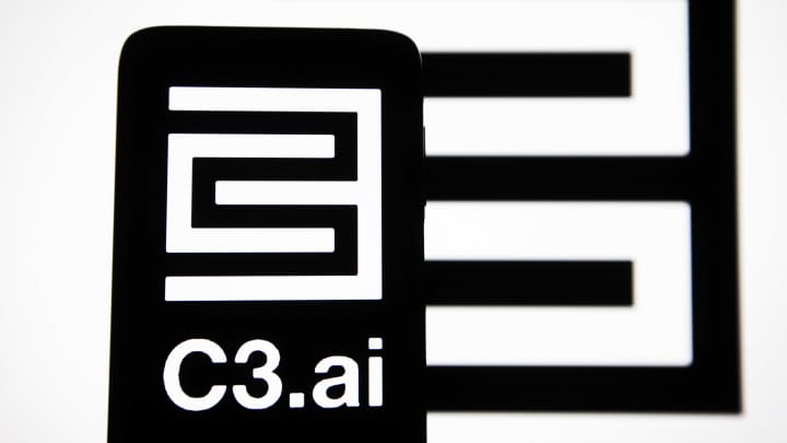 Ações em destaque no pré-mercado: Paramount, Nvidia, C3.ai, Intel e mais