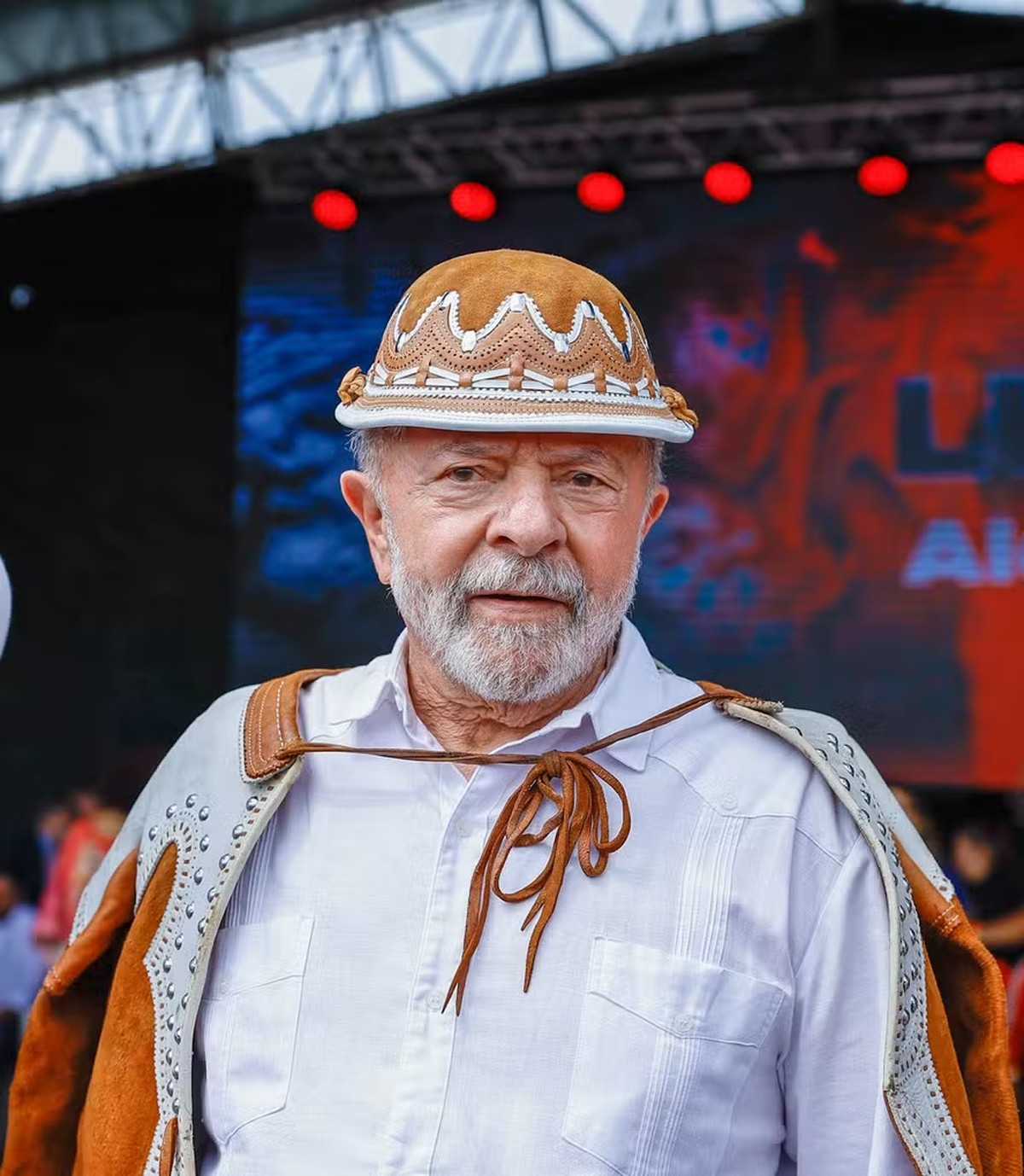 Acadêmicos de Niterói apresenta logo e sinopse do enredo sobre Lula