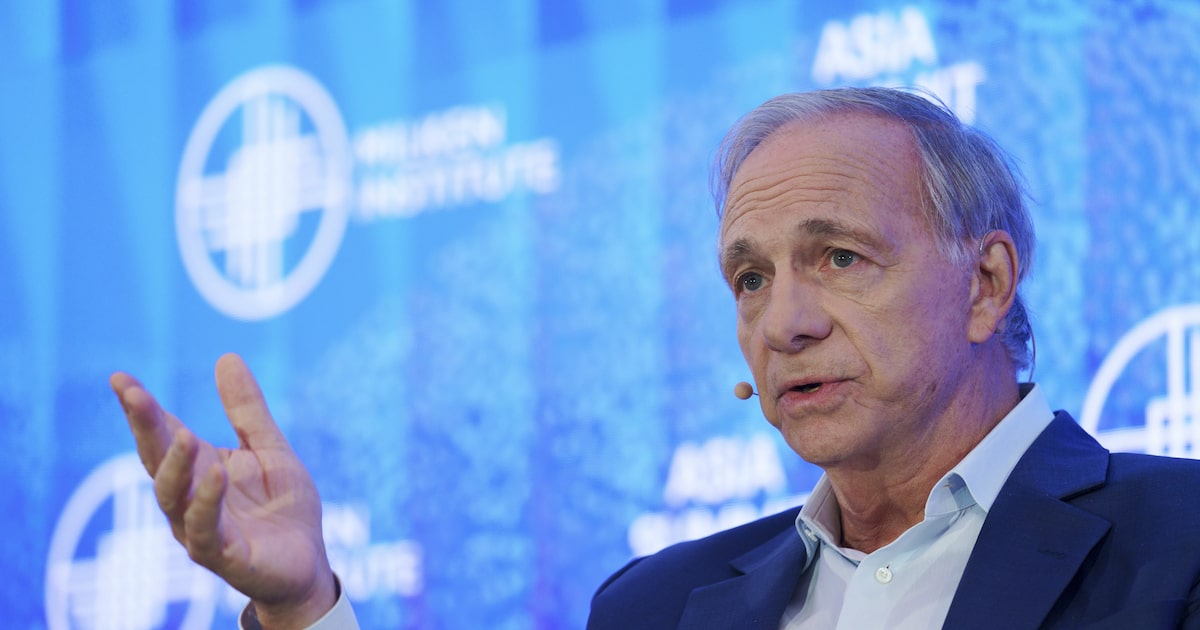 Ray Dalio encerra sua trajetória na Bridgewater ao vender última participação