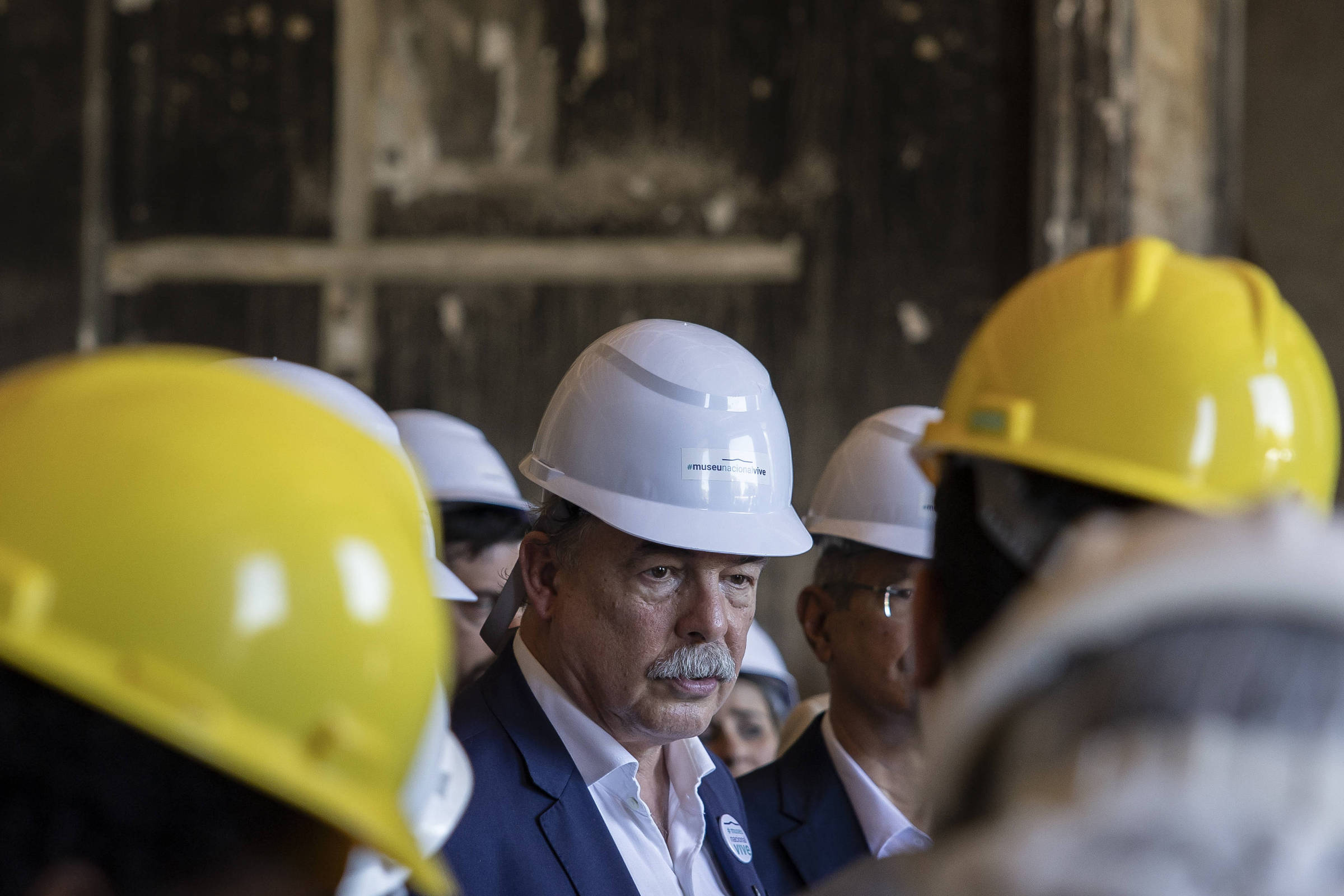 Mercadante e Al Gore discutem democracia em evento no Rio de Janeiro