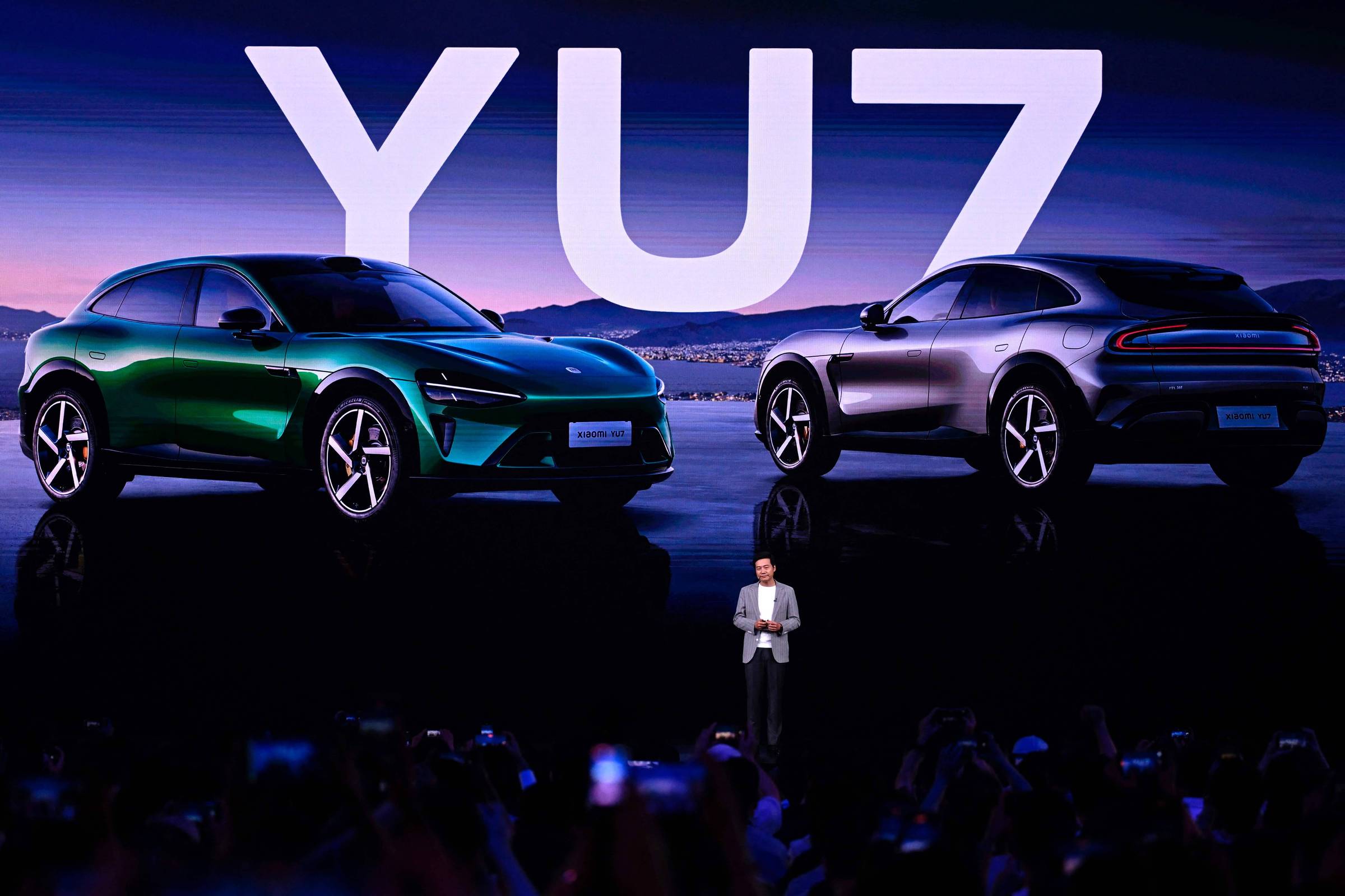Xiaomi apresenta carro elétrico YU7 com preço mais baixo que o Model Y da Tesla