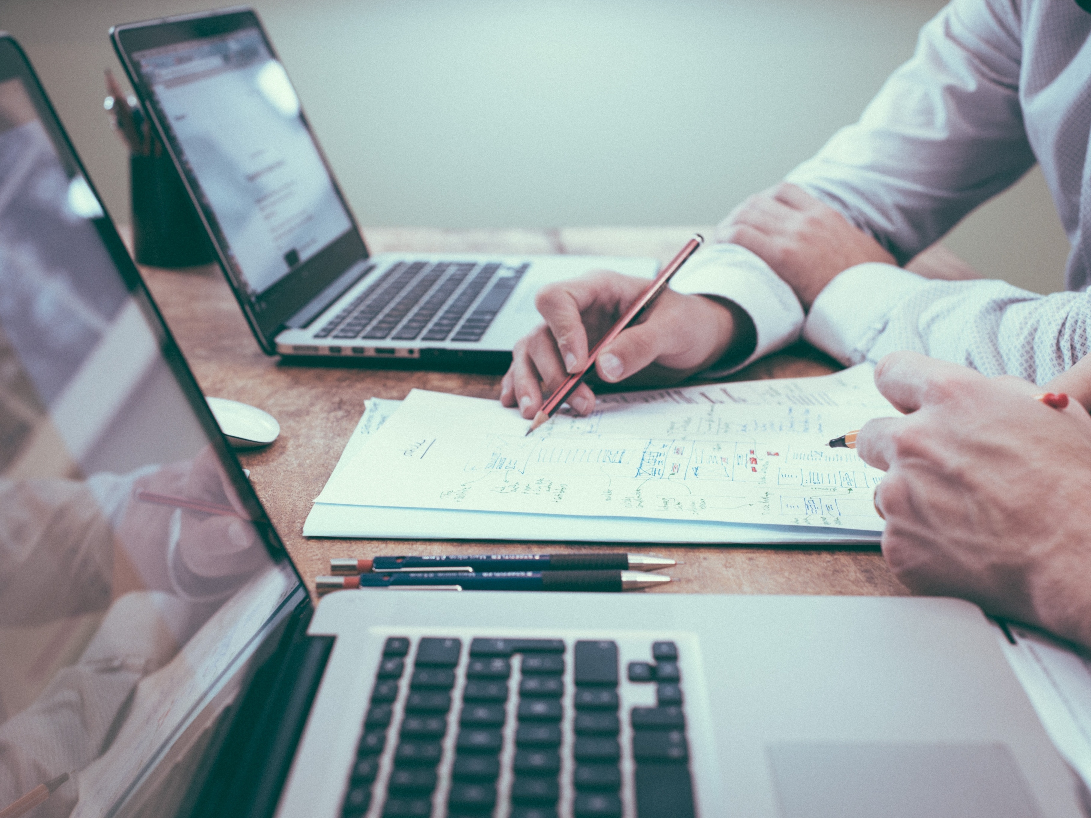 CDBs têm características diferentes e é preciso saber onde investir com segurança