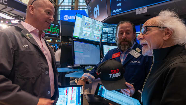 Wall Street enfrenta agosto com novas preocupações em meio a fraqueza histórica das ações