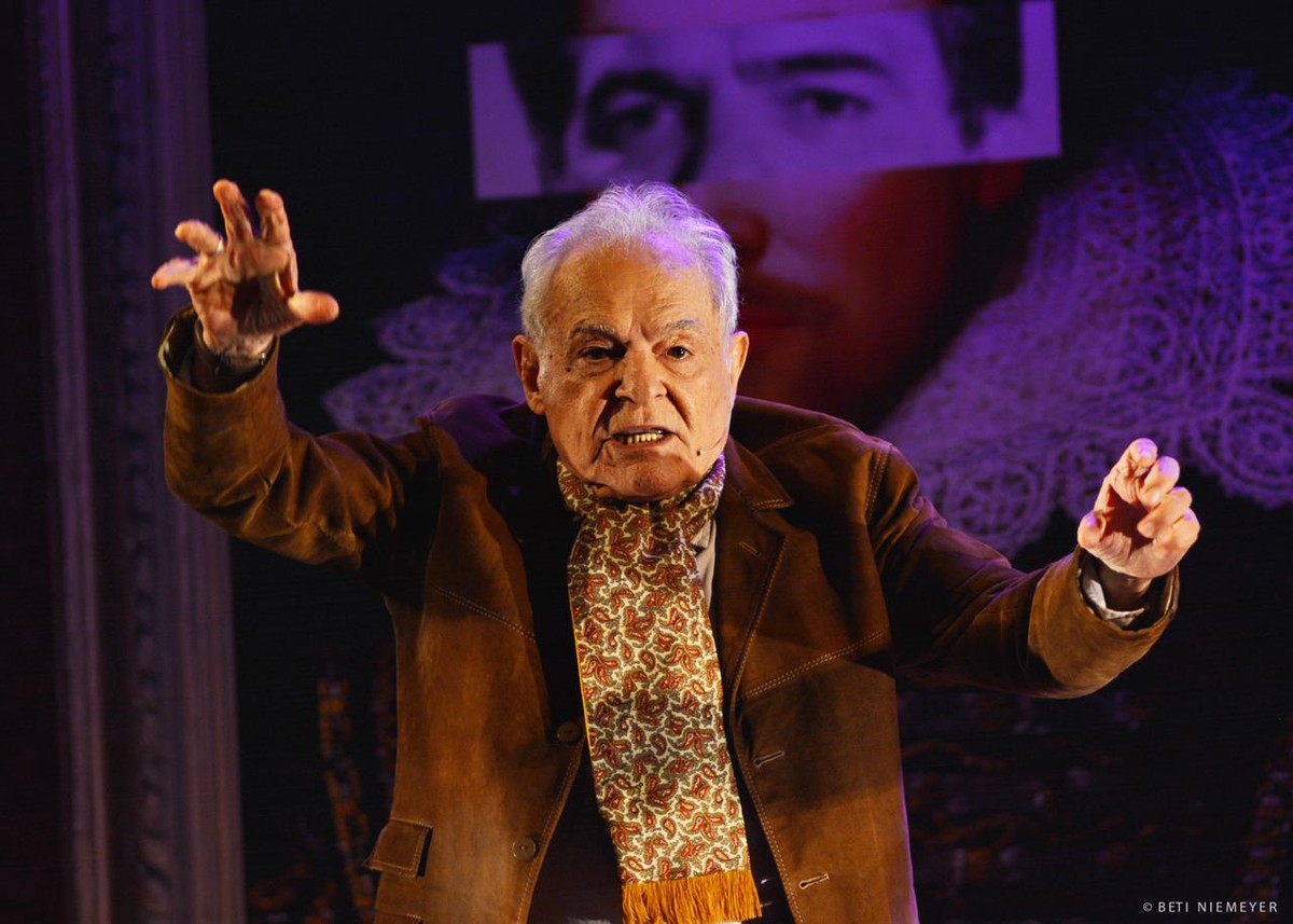 Othon Bastos apresenta seu monólogo premiado no Rio a partir de 1º de julho