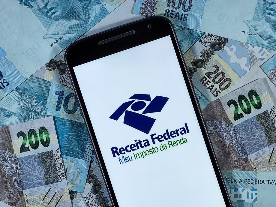 Estudo da USP revela que aumentar impostos dos ricos impulsiona PIB e empregos