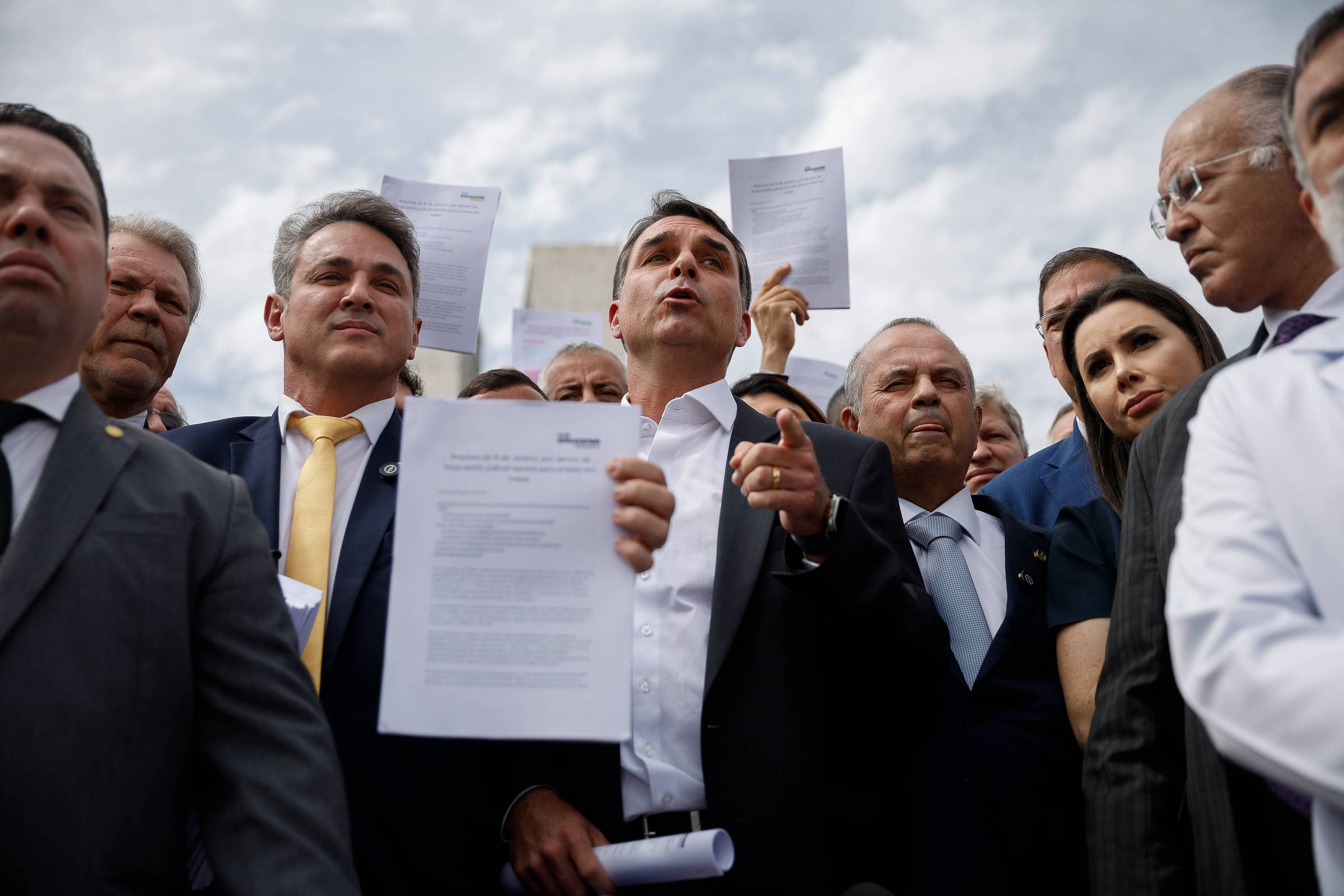 Centrão e PL firmam acordo para limitar processos no STF e controlar investigações