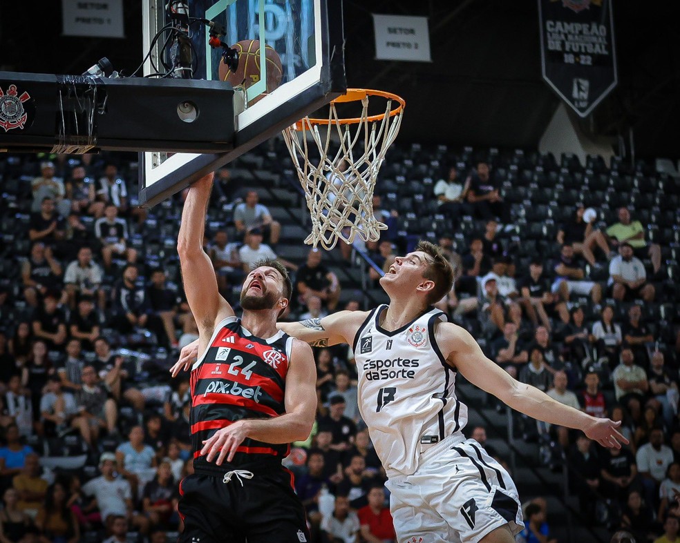 Flamengo e Corinthians basquete NBB (Foto: Beto Miller / Corinthians)