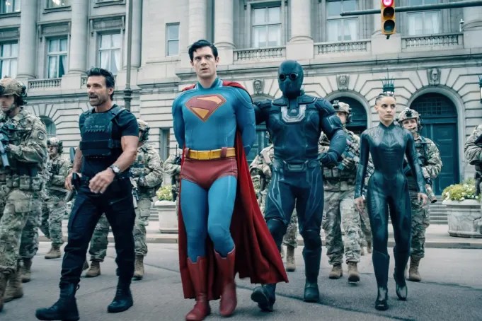 Diretor de ‘Superman’ critica governo de Donald Trump em declaração polêmica