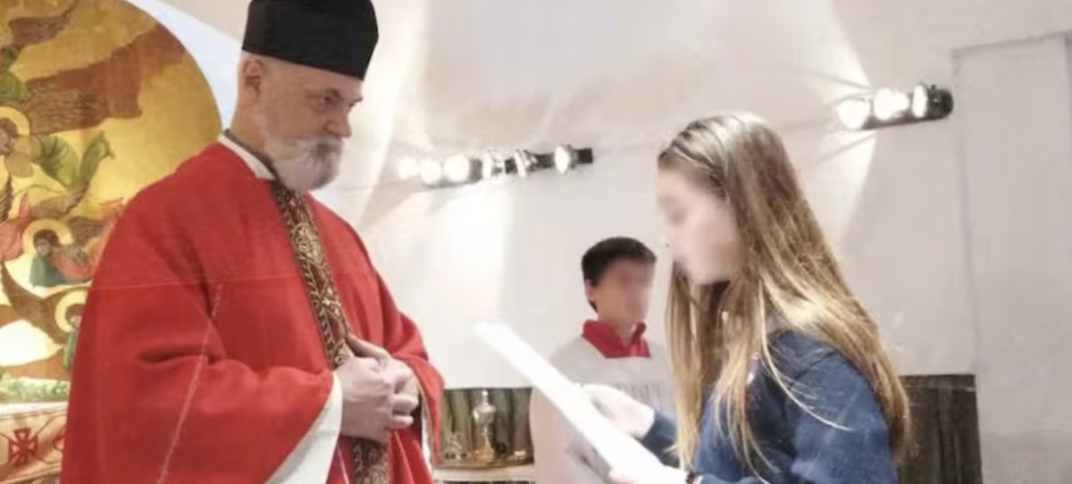 Julgamento de padre acusado de abuso infantil é cancelado na Argentina