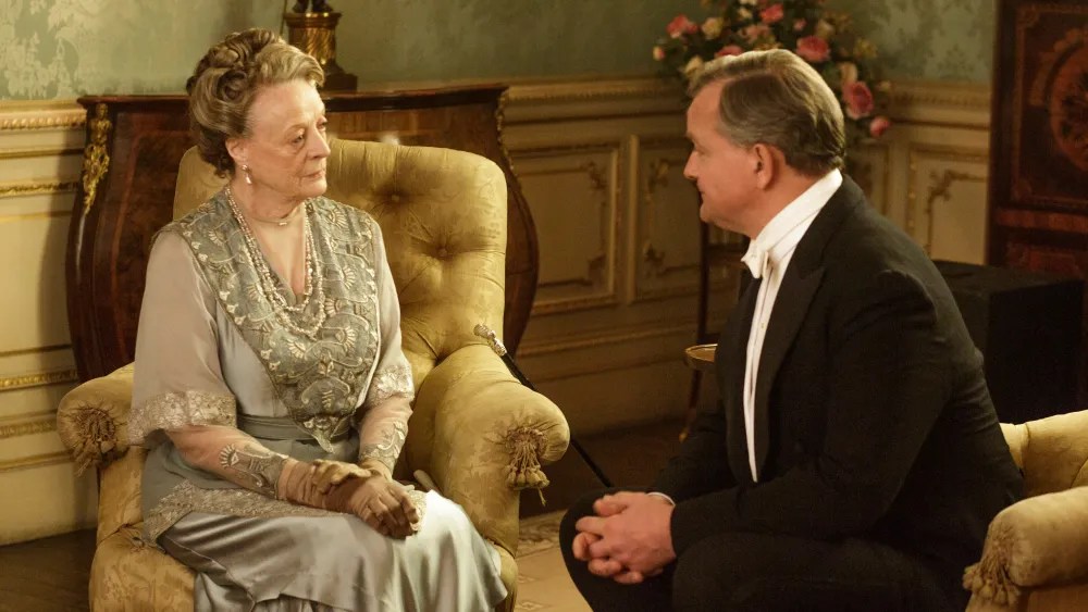 Bonhams leiloa figurinos e objetos de 'Downton Abbey' antes do filme final