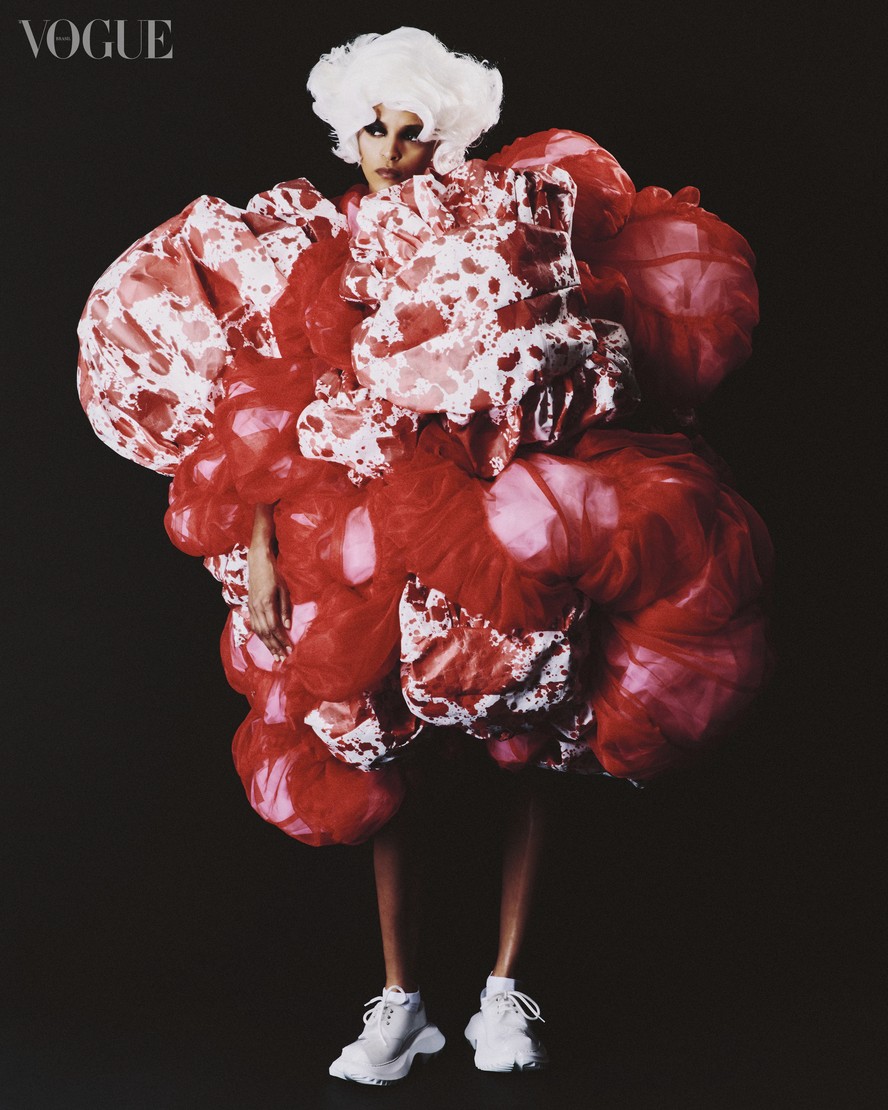 Comme des Garçons abre sua primeira loja no Brasil nesta sexta-feira