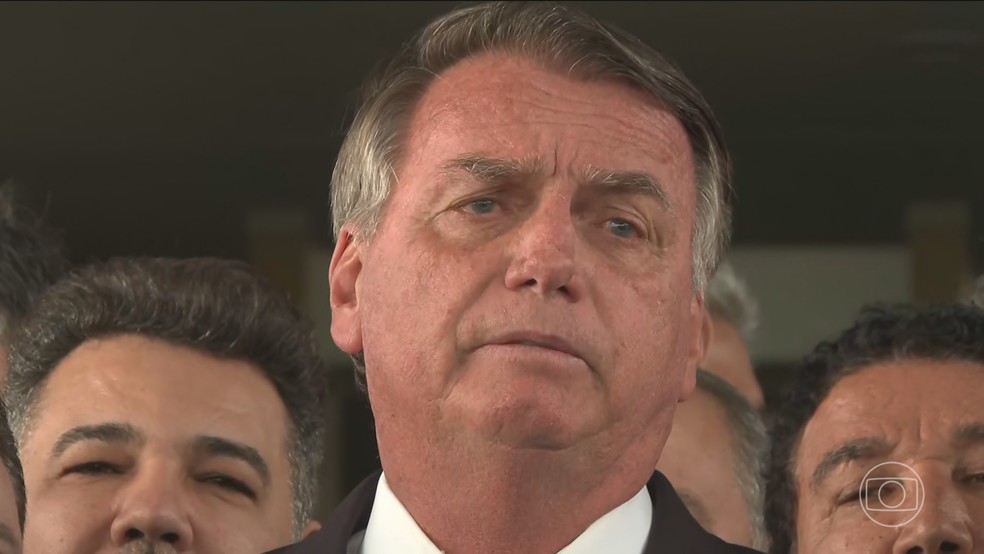 Bolsonaro depõe à Polícia Federal sobre ações de Eduardo Bolsonaro nos EUA