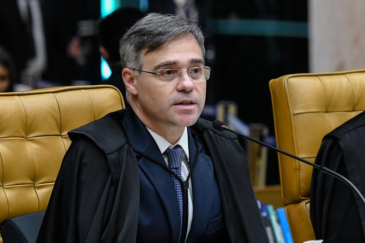 Defensoria do RJ autoriza curso de oratória de André Mendonça sem licitação