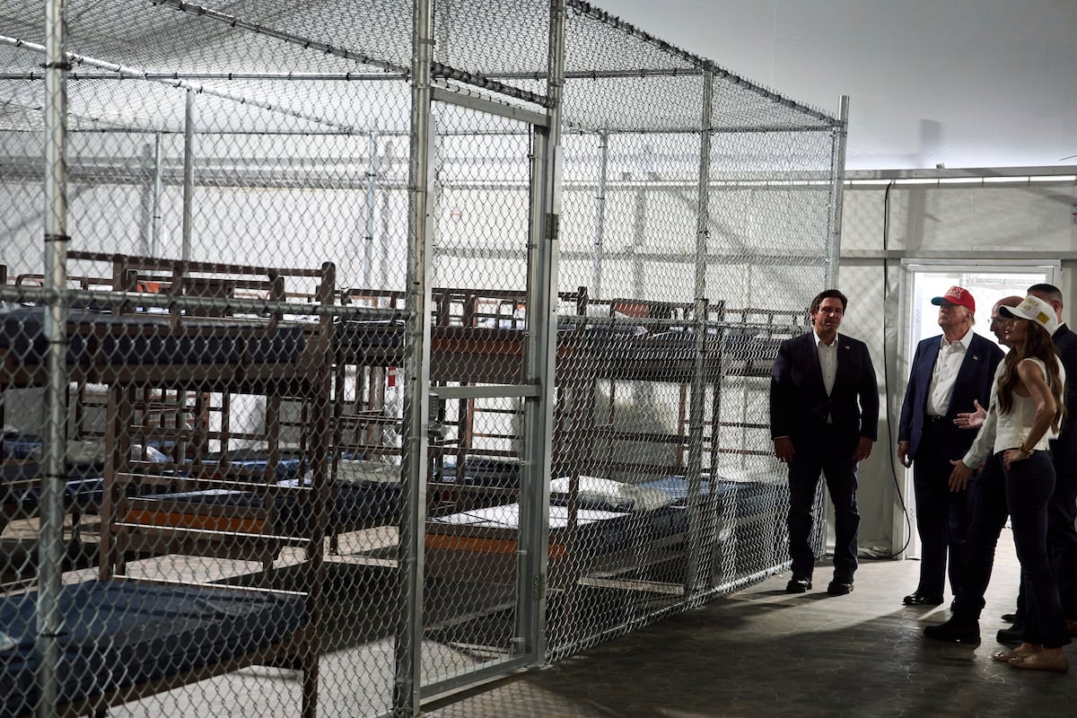 Detentos relatam falta de água e alimentação inadequada em Alcatraz de jacarés